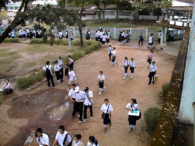 Lyc111101_29.jpg (93920 octets)